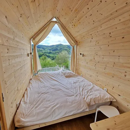Golife Center Glamping Hotel Laze v Tuhinju Buitenkant foto
