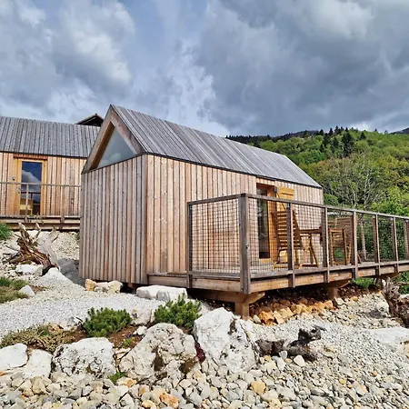 Golife Center Glamping Hotel Laze v Tuhinju Buitenkant foto