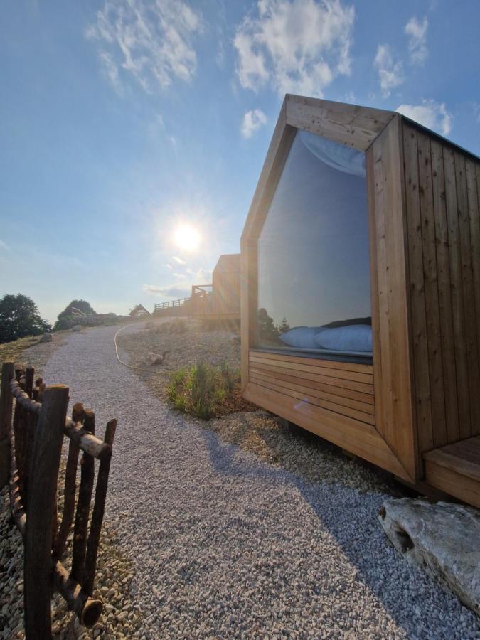 Campeggio Golife Center Glamping Laze v Tuhinju