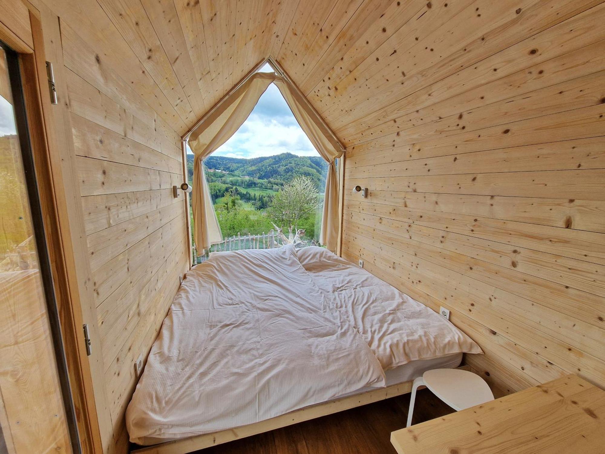 Golife Center Glamping Laze v Tuhinju